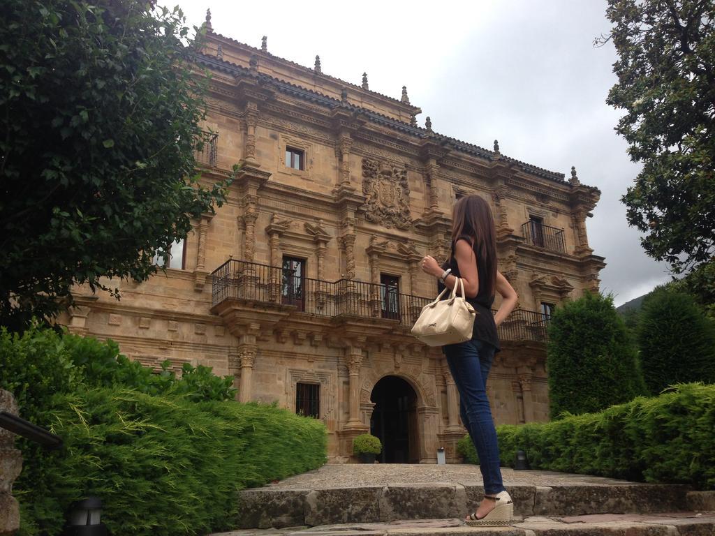 Posada De Villacarriedo Ngoại thất bức ảnh