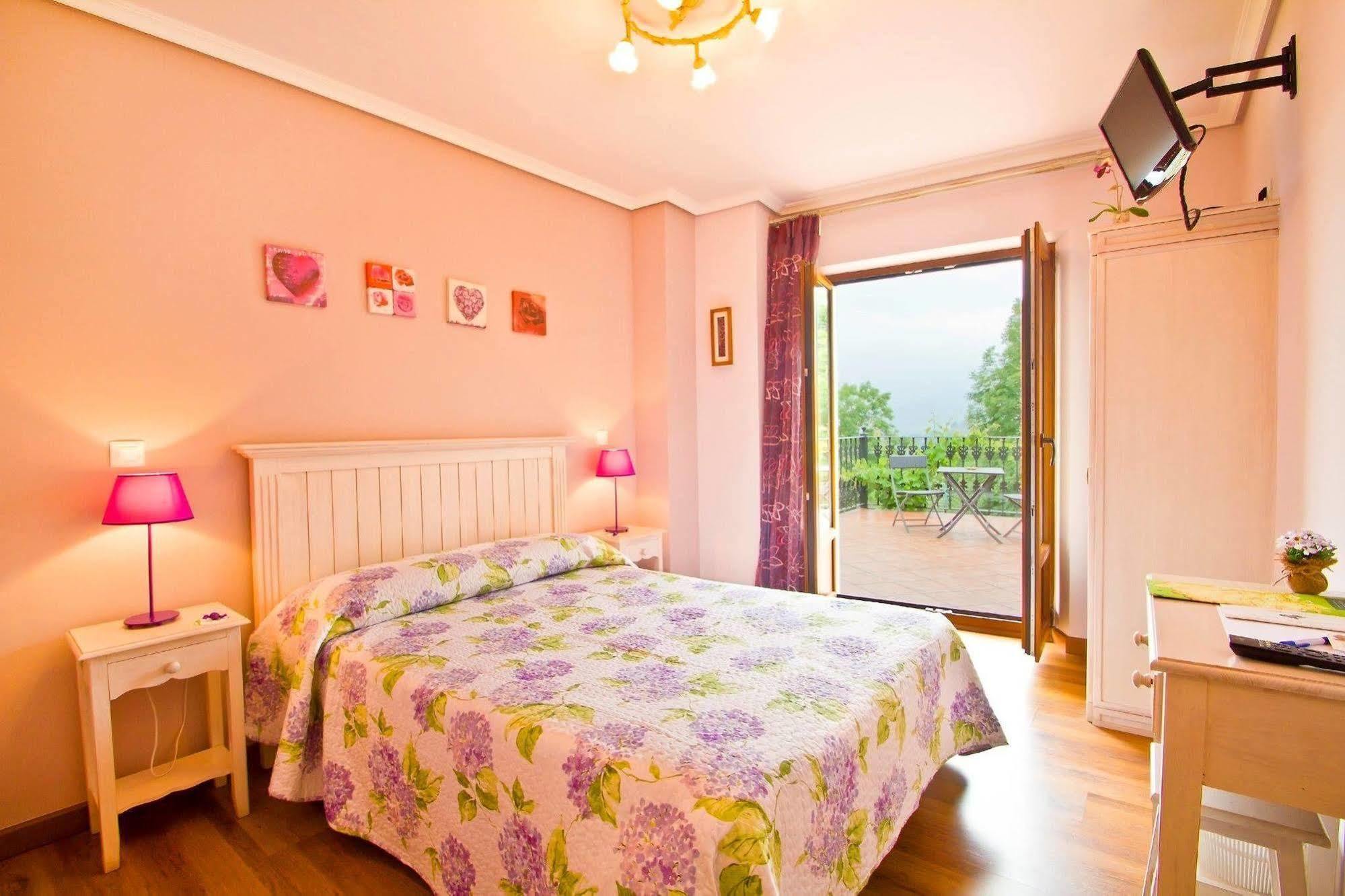 Posada De Villacarriedo Ngoại thất bức ảnh